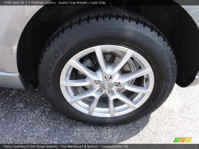 Quartz Gray Metallic / Light Gray 2009 Audi Q5 3.2 Premium quattro
