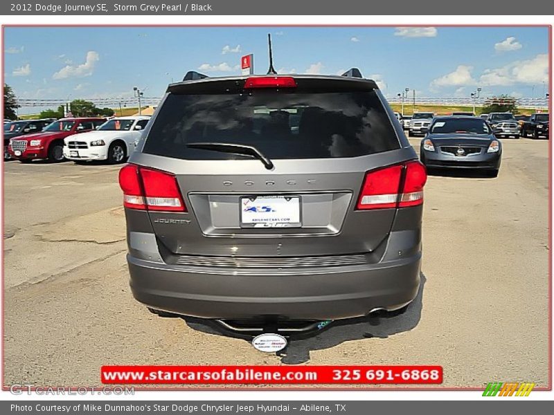 Storm Grey Pearl / Black 2012 Dodge Journey SE