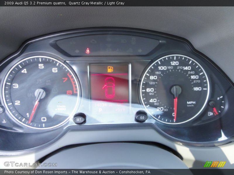 Quartz Gray Metallic / Light Gray 2009 Audi Q5 3.2 Premium quattro