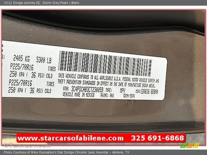 Storm Grey Pearl / Black 2012 Dodge Journey SE