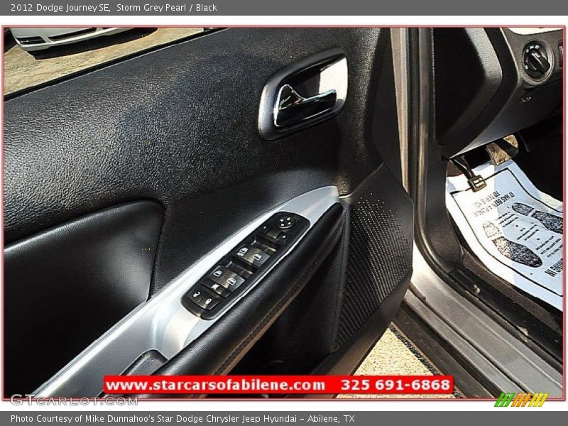 Storm Grey Pearl / Black 2012 Dodge Journey SE