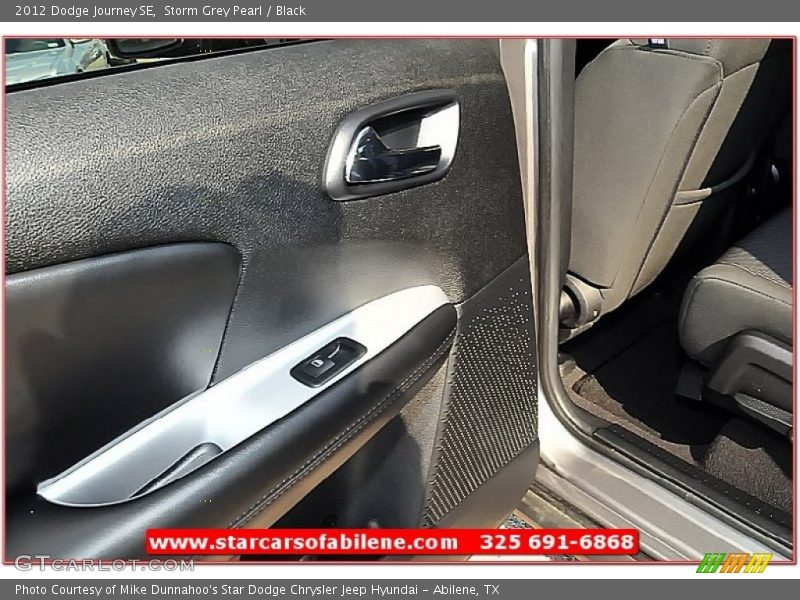 Storm Grey Pearl / Black 2012 Dodge Journey SE