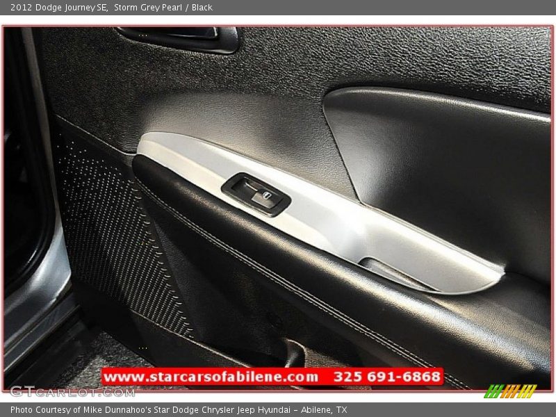 Storm Grey Pearl / Black 2012 Dodge Journey SE