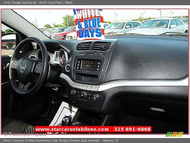 Storm Grey Pearl / Black 2012 Dodge Journey SE