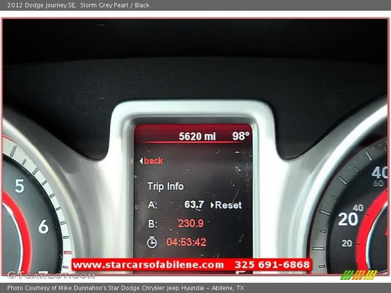 Storm Grey Pearl / Black 2012 Dodge Journey SE