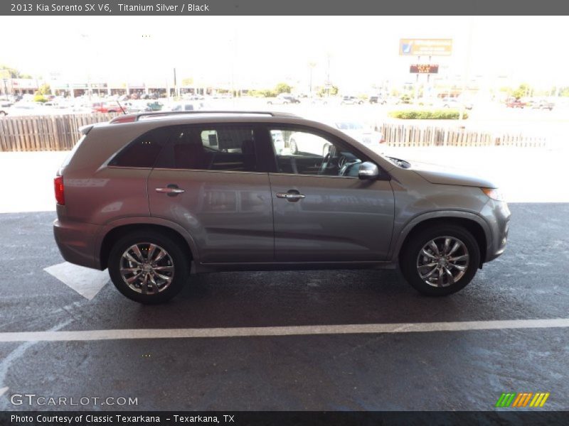 Titanium Silver / Black 2013 Kia Sorento SX V6