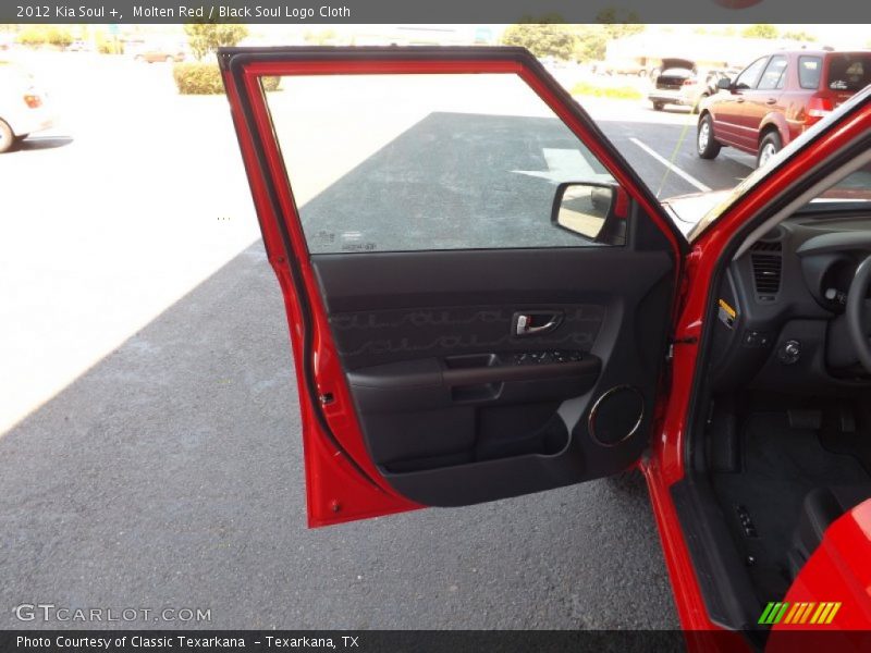 Molten Red / Black Soul Logo Cloth 2012 Kia Soul +