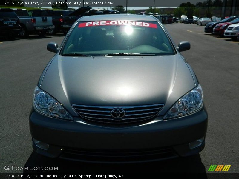 Phantom Gray Pearl / Stone Gray 2006 Toyota Camry XLE V6