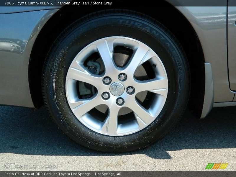 Phantom Gray Pearl / Stone Gray 2006 Toyota Camry XLE V6