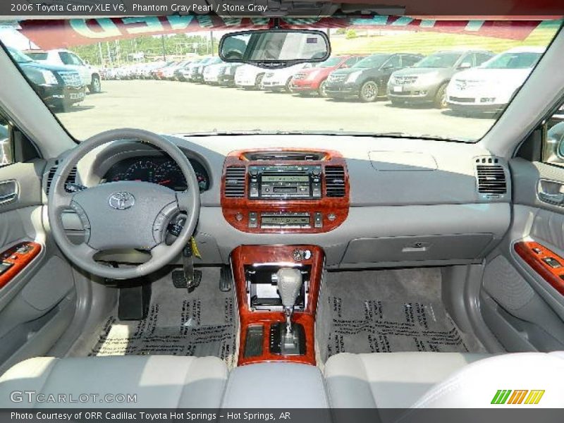 Dashboard of 2006 Camry XLE V6