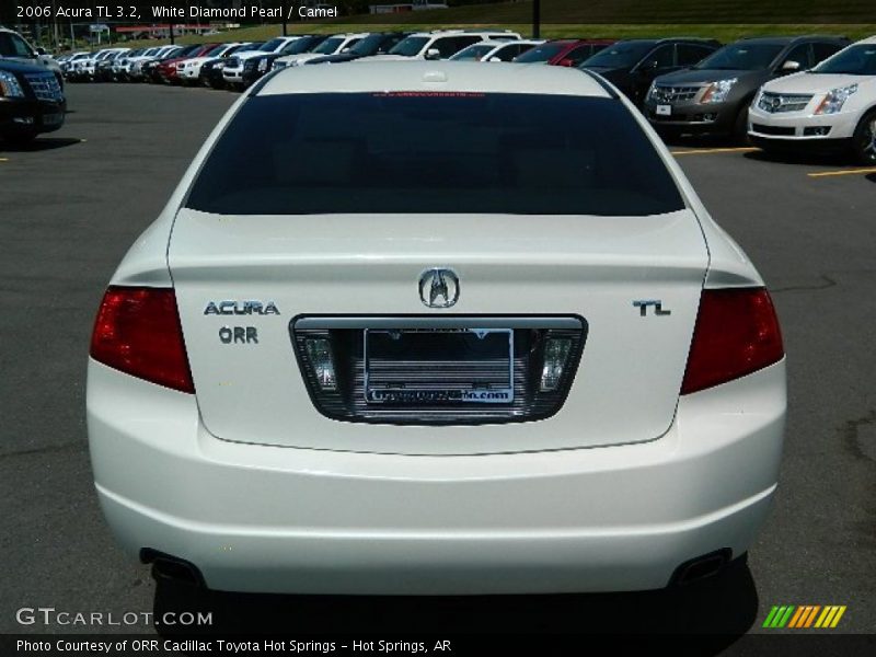 White Diamond Pearl / Camel 2006 Acura TL 3.2