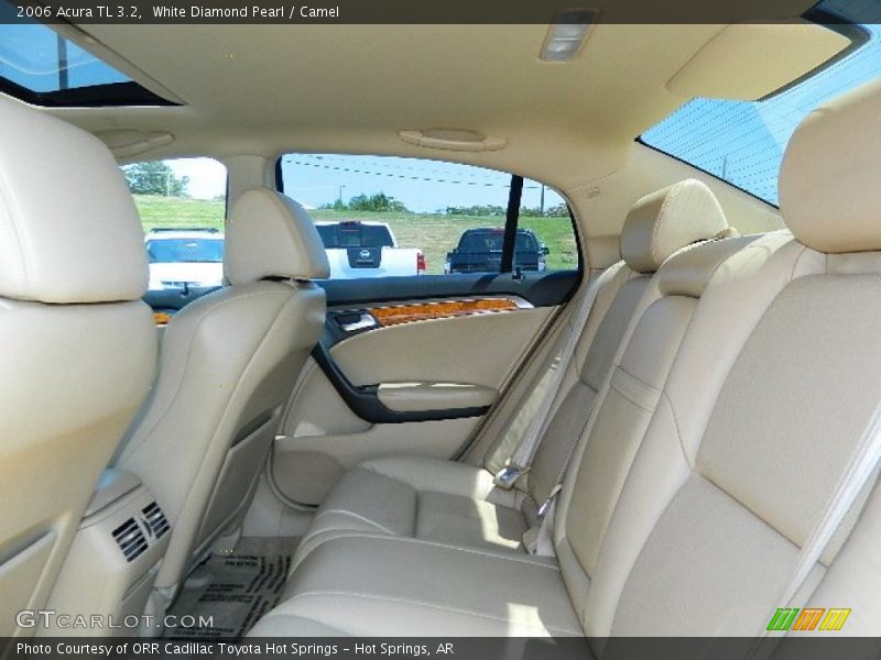 White Diamond Pearl / Camel 2006 Acura TL 3.2