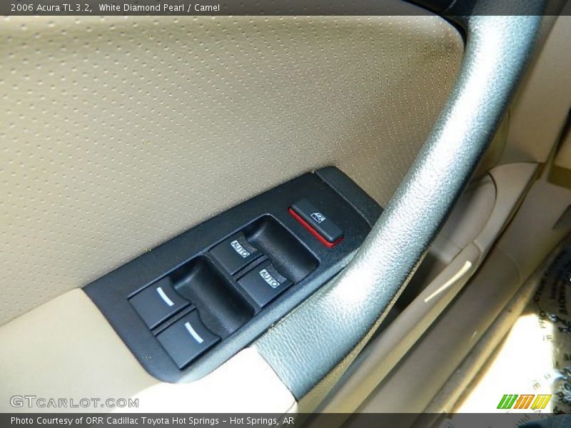 White Diamond Pearl / Camel 2006 Acura TL 3.2