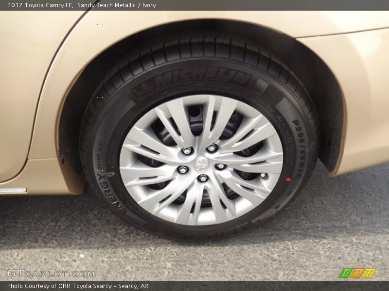 Sandy Beach Metallic / Ivory 2012 Toyota Camry LE