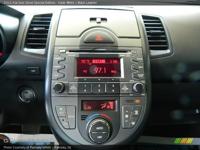 Clear White / Black Leather 2011 Kia Soul Ghost Special Edition