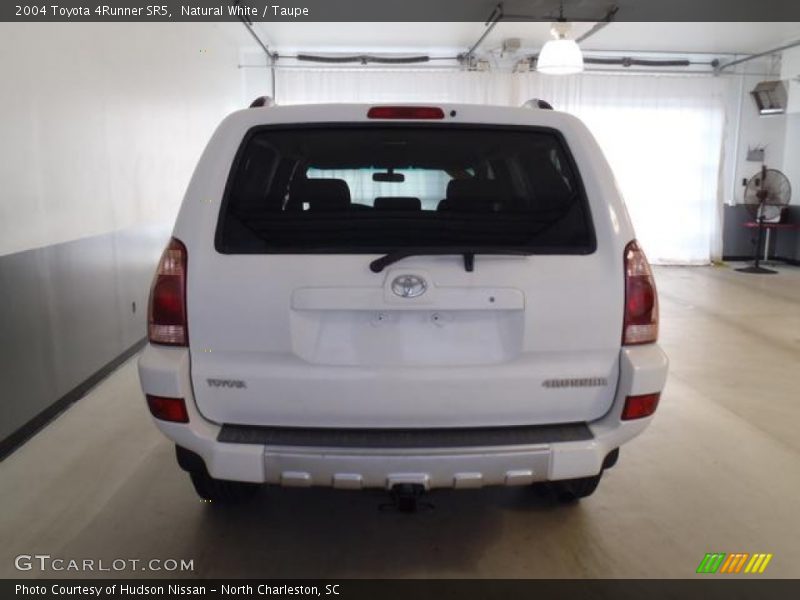 Natural White / Taupe 2004 Toyota 4Runner SR5