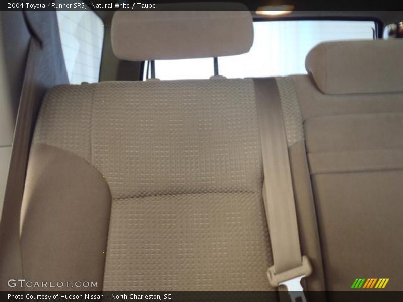 Natural White / Taupe 2004 Toyota 4Runner SR5