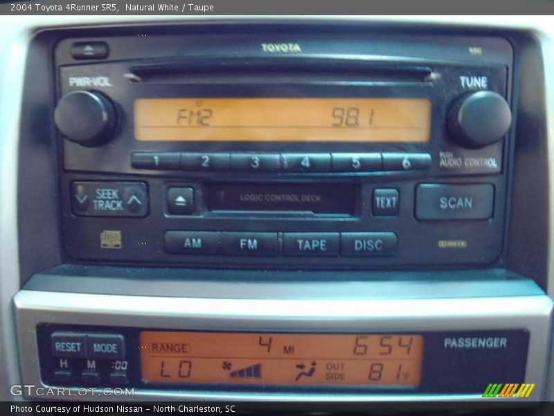 Natural White / Taupe 2004 Toyota 4Runner SR5