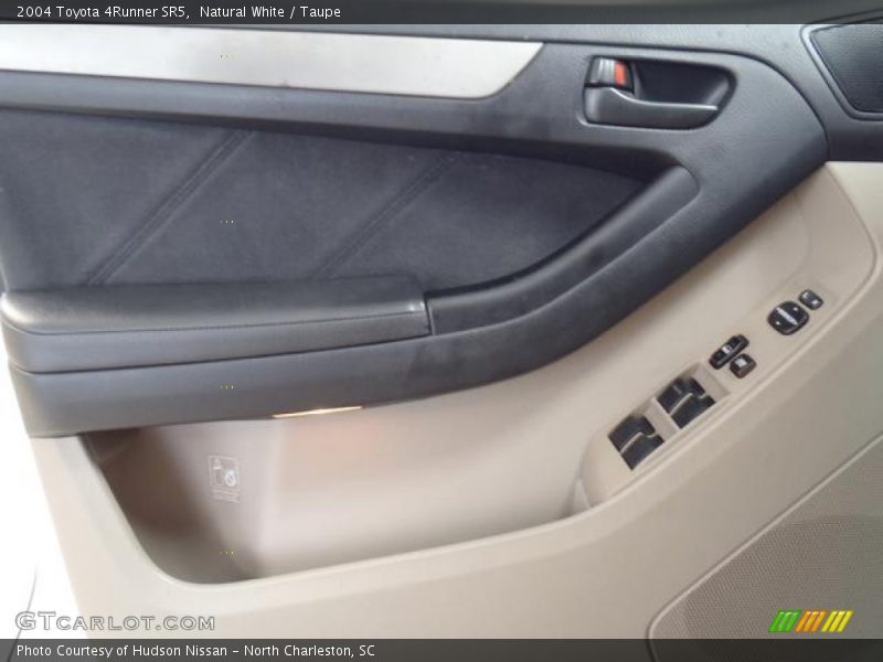 Natural White / Taupe 2004 Toyota 4Runner SR5