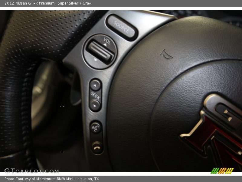 Controls of 2012 GT-R Premium