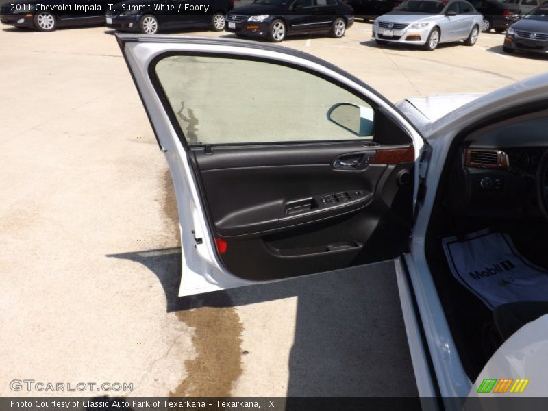Summit White / Ebony 2011 Chevrolet Impala LT