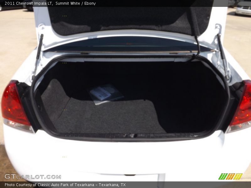 Summit White / Ebony 2011 Chevrolet Impala LT