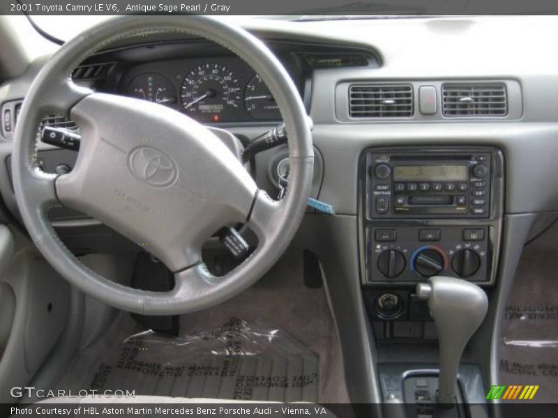Antique Sage Pearl / Gray 2001 Toyota Camry LE V6