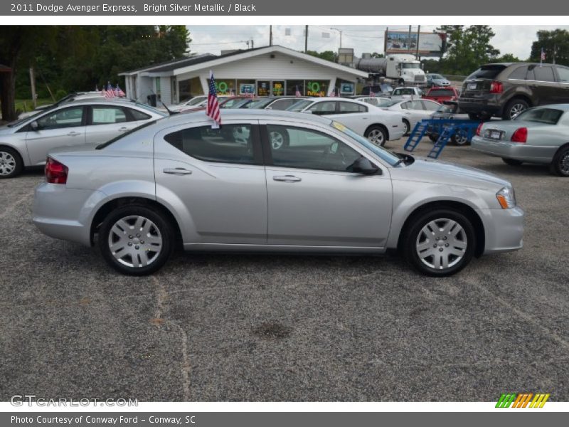 Bright Silver Metallic / Black 2011 Dodge Avenger Express