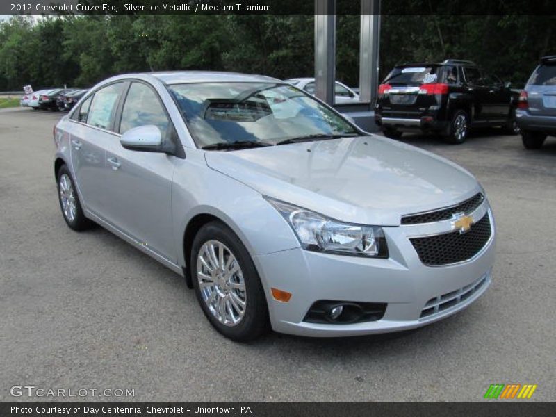 Front 3/4 View of 2012 Cruze Eco