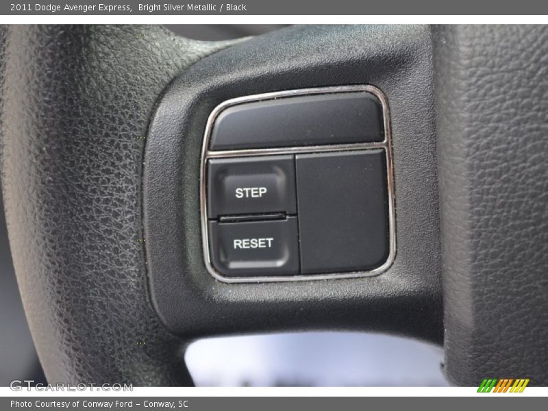 Bright Silver Metallic / Black 2011 Dodge Avenger Express