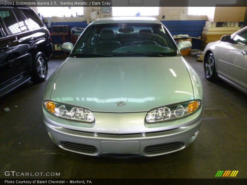 Sterling Metallic / Dark Gray 2001 Oldsmobile Aurora 3.5