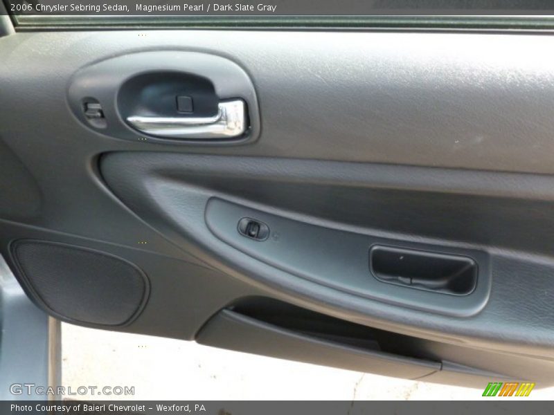 Magnesium Pearl / Dark Slate Gray 2006 Chrysler Sebring Sedan