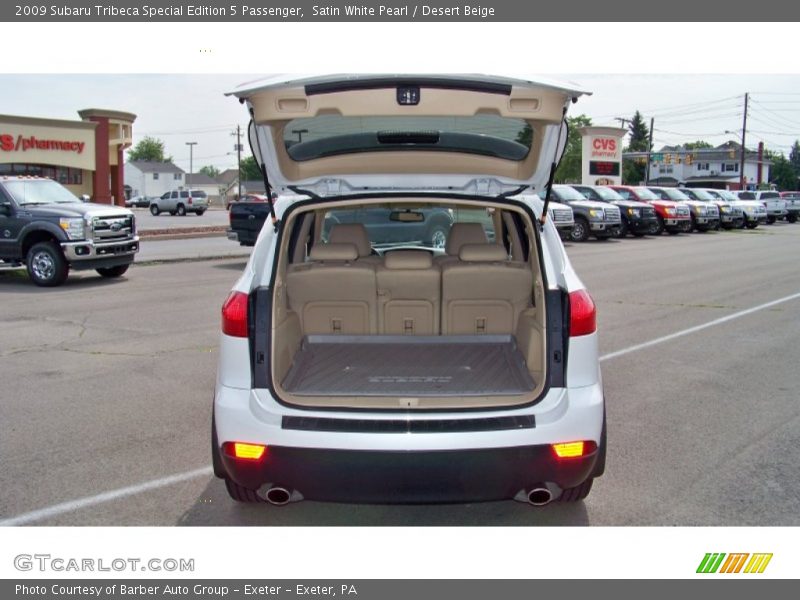  2009 Tribeca Special Edition 5 Passenger Trunk