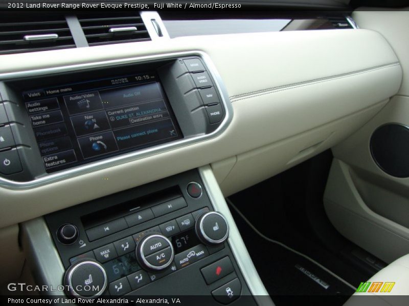 Fuji White / Almond/Espresso 2012 Land Rover Range Rover Evoque Prestige