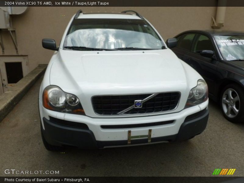 Ice White / Taupe/Light Taupe 2004 Volvo XC90 T6 AWD