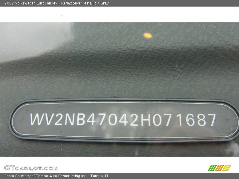 Reflex Silver Metallic / Gray 2002 Volkswagen EuroVan MV