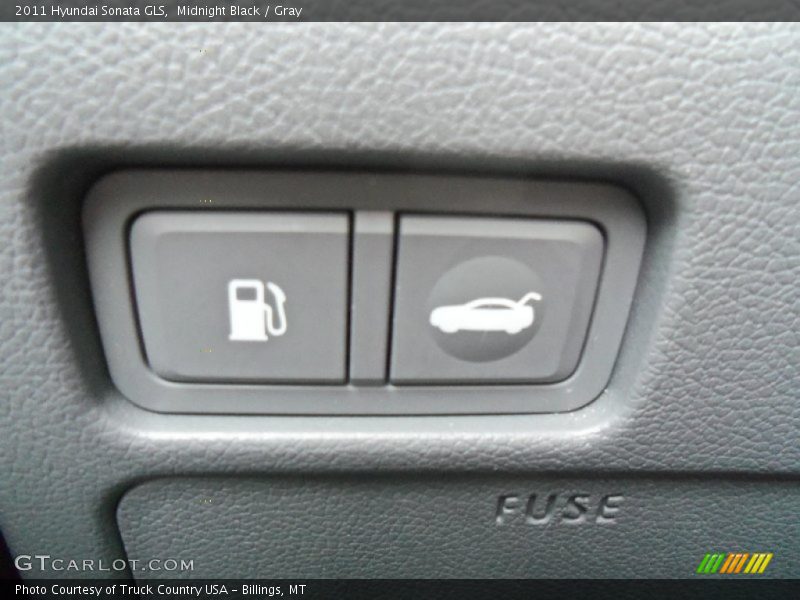 Midnight Black / Gray 2011 Hyundai Sonata GLS