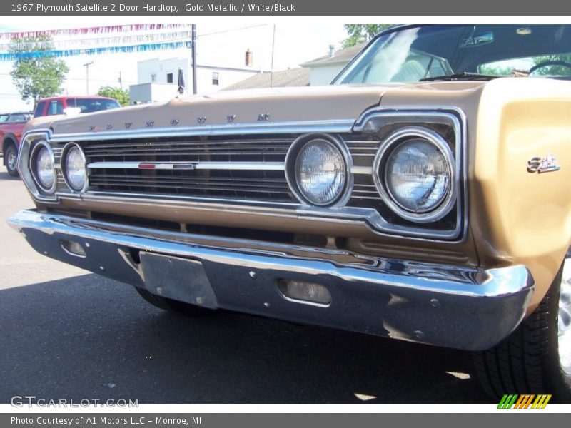  1967 Satellite 2 Door Hardtop Gold Metallic