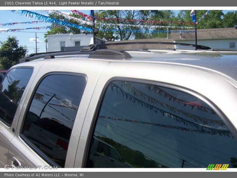 Light Pewter Metallic / Tan/Neutral 2001 Chevrolet Tahoe LS 4x4