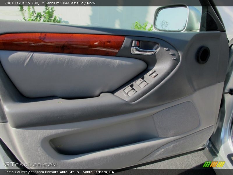 Millennium Silver Metallic / Ivory 2004 Lexus GS 300