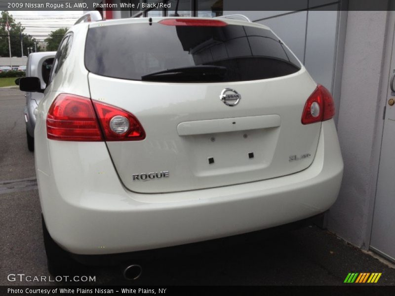 Phantom White / Black/Red 2009 Nissan Rogue SL AWD