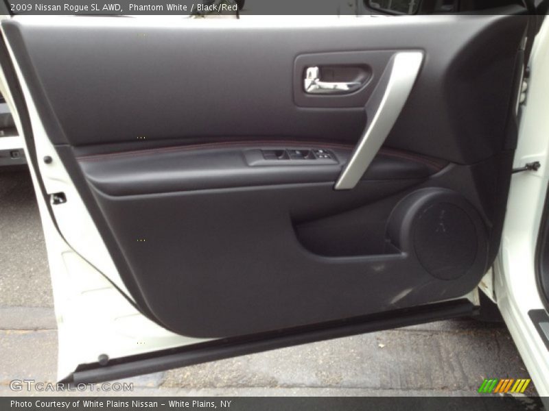 Phantom White / Black/Red 2009 Nissan Rogue SL AWD