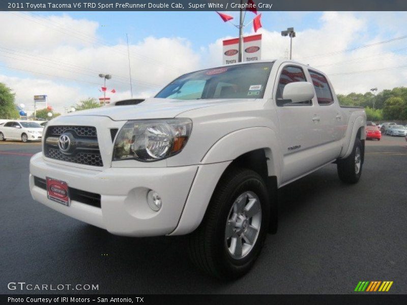 Super White / Graphite Gray 2011 Toyota Tacoma V6 TRD Sport PreRunner Double Cab