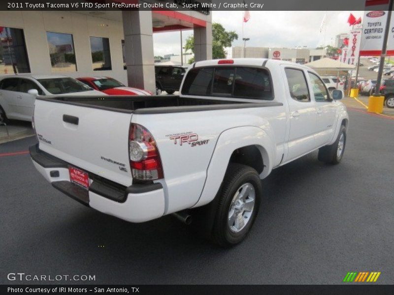 Super White / Graphite Gray 2011 Toyota Tacoma V6 TRD Sport PreRunner Double Cab