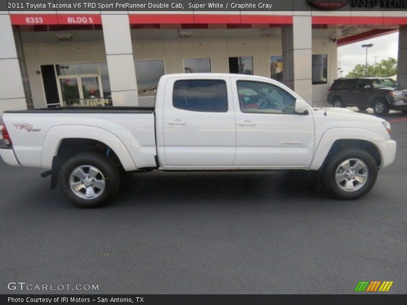 Super White / Graphite Gray 2011 Toyota Tacoma V6 TRD Sport PreRunner Double Cab
