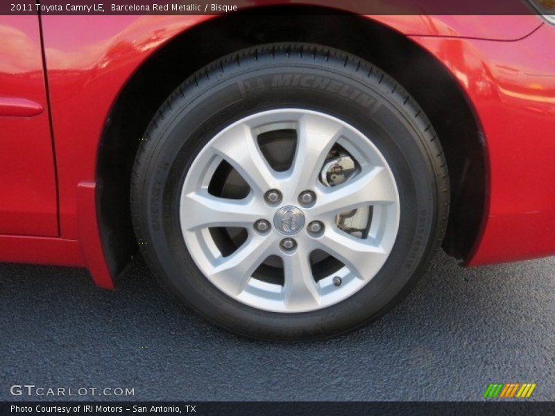 Barcelona Red Metallic / Bisque 2011 Toyota Camry LE