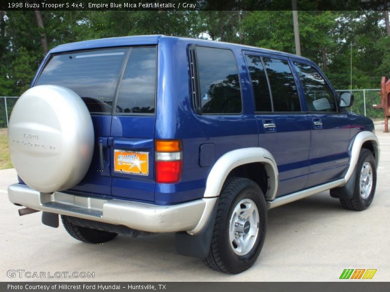 Empire Blue Mica Pearl Metallic / Gray 1998 Isuzu Trooper S 4x4
