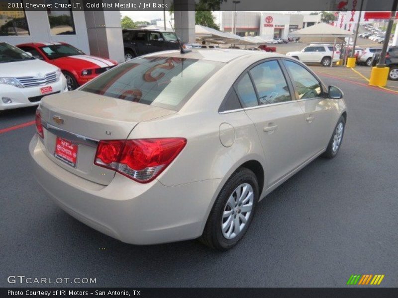 Gold Mist Metallic / Jet Black 2011 Chevrolet Cruze LT