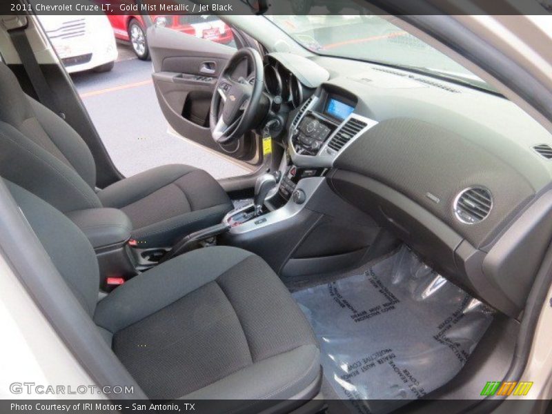 Gold Mist Metallic / Jet Black 2011 Chevrolet Cruze LT