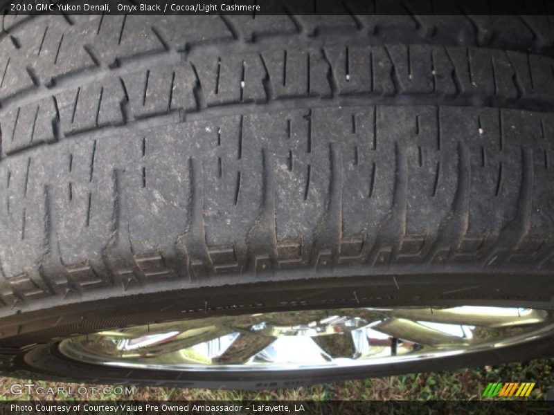 Onyx Black / Cocoa/Light Cashmere 2010 GMC Yukon Denali